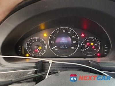 Zdjęcie 9 z 13 samochodu: 2005 MERCEDES-BENZ E 320 CDI VIN:WDBUF26J05A570737 - miniatura