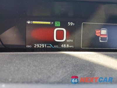 Zdjęcie 9 z 13 samochodu: 2017 TOYOTA PRIUS TWO VIN:JTDKBRFU3H3578802 - miniatura