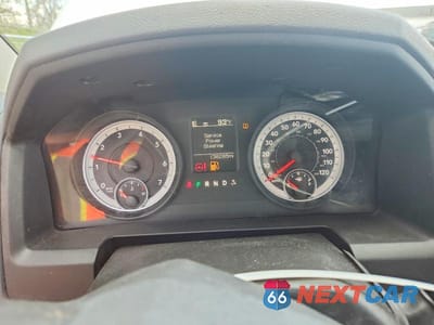 Zdjęcie 9 z 12 samochodu: 2013 RAM 1500 VIN:3C6JR6EP0DG502714 - miniatura