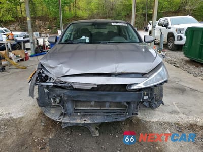 Piąte zdjęcie samochodu w środku: 2020 HYUNDAI ELANTRA SEL VIN:KMHD84LF3LU012847 - miniatura