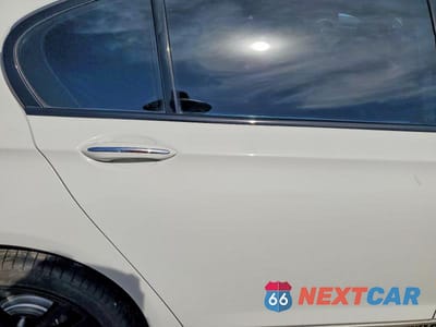 Zdjęcie 10 z 12 samochodu: 2014 BMW 750 LI VIN:WBAYE8C53ED134587 - miniatura