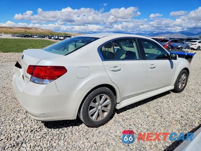 Trzecie zdjęcie samochodu z tyłu: 2010 SUBARU LEGACY 2.5I PREMIUM VIN:4S3BMCH69A3243796 - miniatura