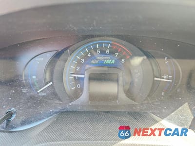 Zdjęcie 9 z 11 samochodu: 2012 HONDA INSIGHT VIN:JHMZE2H30CS006178 - miniatura