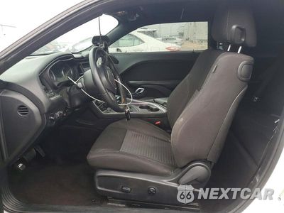 Zdjęcie 7 z 13 samochodu: 2018 DODGE CHALLENGER SXT VIN:2C3CDZAG2JH161940 - miniatura