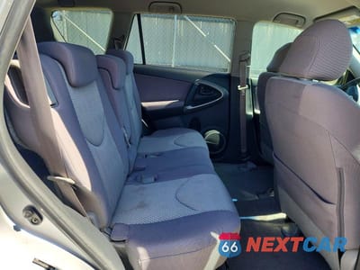 Zdjęcie 11 z 13 samochodu: 2006 TOYOTA RAV4 BASE VIN:JTMBD33V966016595 - miniatura
