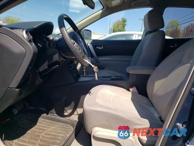 Zdjęcie 7 z 12 samochodu: 2012 NISSAN ROGUE S VIN:JN8AS5MV0CW384580 - miniatura