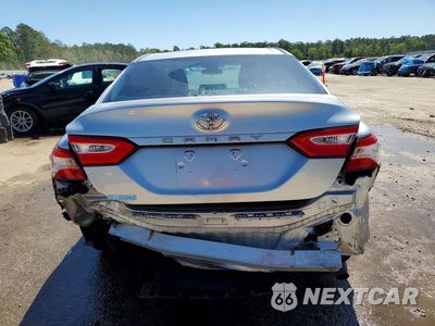 Zdjęcie 6 z 12 samochodu: 2018 TOYOTA CAMRY L VIN:4T1B11HK7JU536208 - miniatura