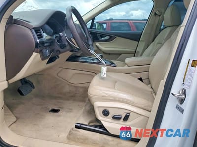 Zdjęcie 7 z 14 samochodu: 2017 AUDI Q7 PREMIUM PLUS VIN:WA1LHAF74HD039737 - miniatura