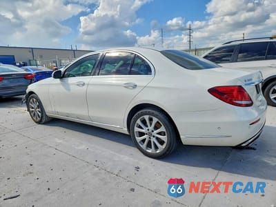 Drugie zdjęcie samochodu z przodu: 2017 MERCEDES-BENZ E 300 VIN:WDDZF4JB6HA279902 - miniatura