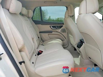 Zdjęcie 11 z 13 samochodu: 2023 MERCEDES-BENZ EQS SUV 580 4MATIC VIN:4JGDM4EB4PA022820 - miniatura