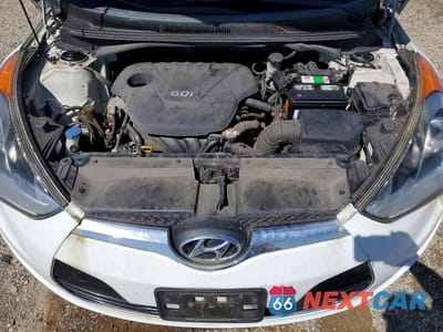 Zdjęcie 11 z 12 samochodu: 2012 HYUNDAI VELOSTER BASE VIN:KMHTC6AD9CU079332 - miniatura