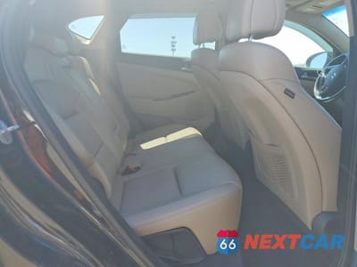 Zdjęcie 11 z 12 samochodu: 2016 HYUNDAI TUCSON LIMITED VIN:KM8J3CA22GU249668 - miniatura