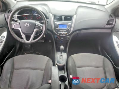 Zdjęcie 8 z 11 samochodu: 2013 HYUNDAI ACCENT GS VIN:KMHCT5AE9DU083952 - miniatura