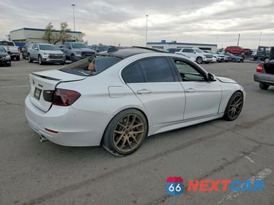 Trzecie zdjęcie samochodu z tyłu: 2015 BMW 335 I VIN:WBA3A9G54FNS66386 - miniatura