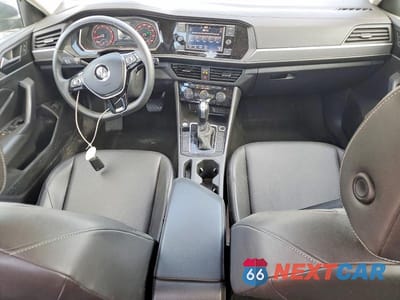 Zdjęcie 8 z 12 samochodu: 2020 VOLKSWAGEN JETTA S VIN:3VWC57BU5LM104442 - miniatura