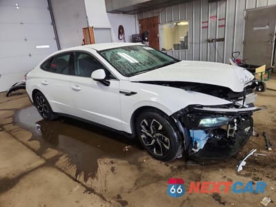 Czwarte zdjęcie samochodu z boku: 2025 HYUNDAI SONATA SEL VIN:KMHL64JA8SA503195 - miniatura