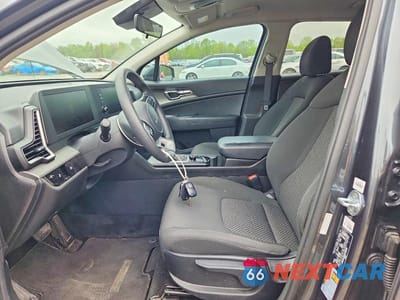Zdjęcie 7 z 13 samochodu: 2023 KIA SPORTAGE LX VIN:KNDPUCAF2P7106992 - miniatura