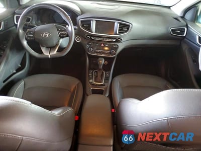 Zdjęcie 8 z 12 samochodu: 2018 HYUNDAI IONIQ LIMITED VIN:KMHC75LD8JU060957 - miniatura
