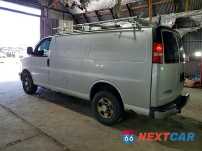 Drugie zdjęcie samochodu z przodu: 2012 CHEV EXPRESS G2500 VIN:1GCWGFCA0C1138133 - miniatura