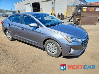 Czwarte zdjęcie samochodu z boku: 2019 HYUNDAI ELANTRA SE VIN:KMHD74LF4KU830847 - miniatura