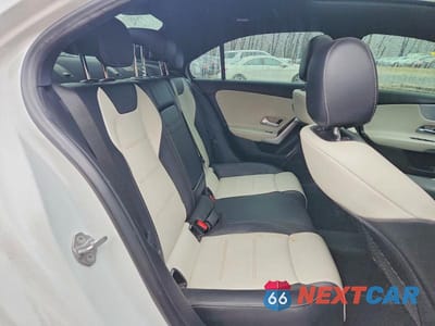 Zdjęcie 10 z 11 samochodu: 2019 MERCEDES-BENZ A 220 VIN:WDD3G4EB9KW021915 - miniatura