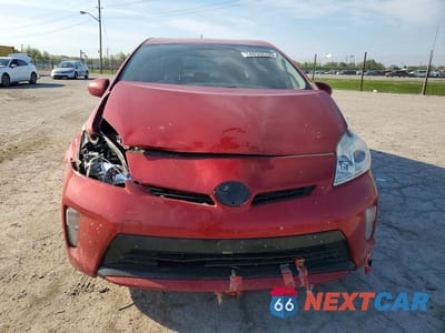 Piąte zdjęcie samochodu w środku: 2015 TOYOTA PRIUS TWO VIN:JTDKN3DU7F0438726 - miniatura