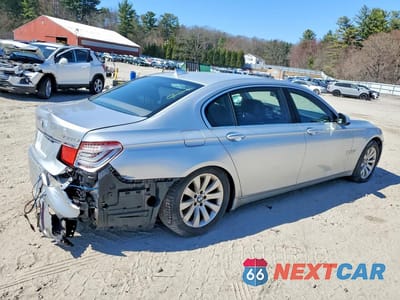 Trzecie zdjęcie samochodu z tyłu: 2011 BMW 750 LXI VIN:WBAKC8C51BC431774 - miniatura