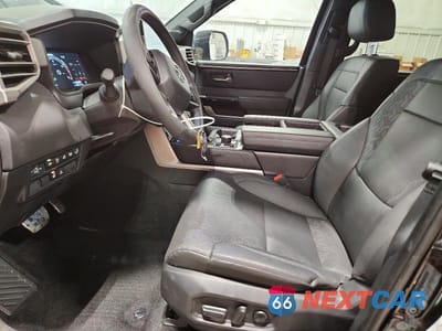 Zdjęcie 7 z 13 samochodu: 2025 TOYOTA TUNDRA LIMITED VIN:5TFWA5DB0SX323815 - miniatura
