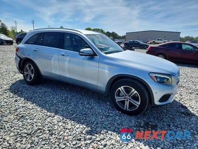 Czwarte zdjęcie samochodu z boku: 2017 MERCEDES-BENZ GLC 300 4MATIC VIN:WDC0G4KB6HF234485 - miniatura