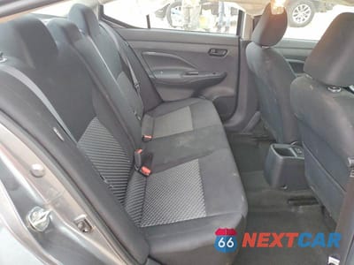 Zdjęcie 10 z 13 samochodu: 2023 NISSAN VERSA S VIN:3N1CN8DV1PL869953 - miniatura
