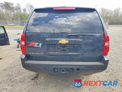 Zdjęcie 6 z 13 samochodu: 2014 CHEVROLET SUBURBAN K1500 LT VIN:1GNSKJE71ER155214 - miniatura