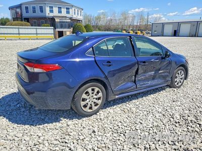 Trzecie zdjęcie samochodu z tyłu: 2021 TOYOTA COROLLA LE VIN:JTDEPMAE3MJ140014 - miniatura