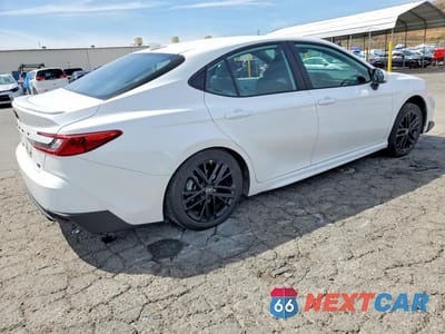 Trzecie zdjęcie samochodu z tyłu: 2026 TOYOTA CAMRY SE VIN:4T1DAACK9TU673427 - miniatura