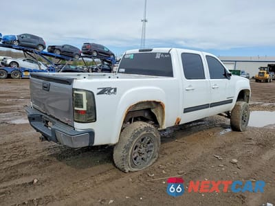 Trzecie zdjęcie samochodu z tyłu: 2007 GMC NEW SIERRA K1500 VIN:2GTEK13M371645597 - miniatura