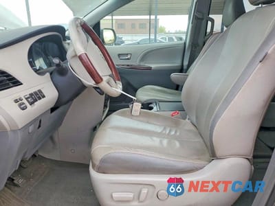 Zdjęcie 7 z 13 samochodu: 2013 TOYOTA SIENNA LIMITED 7-PASSENGER VIN:5TDDK3DC9DS068026 - miniatura