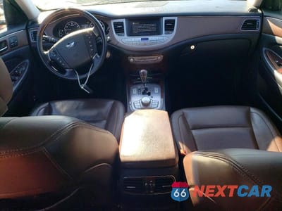 Zdjęcie 8 z 11 samochodu: 2011 HYUNDAI GENESIS 4.6L V8 VIN:KMHGC4DF0BU125910 - miniatura