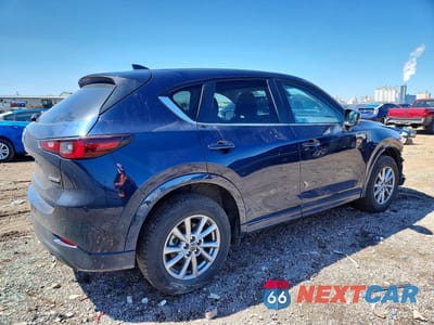Trzecie zdjęcie samochodu z tyłu: 2025 MAZDA CX-5 SELECT VIN:JM3KFBBL3S0676060 - miniatura