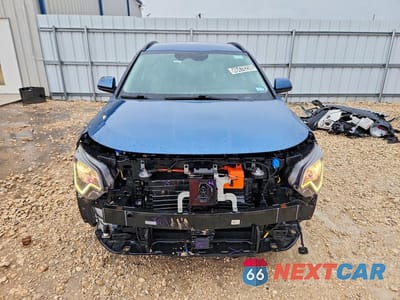 Piąte zdjęcie samochodu w środku: 2024 KIA NIRO EV WIND VIN:KNDCR3L10R5094468 - miniatura