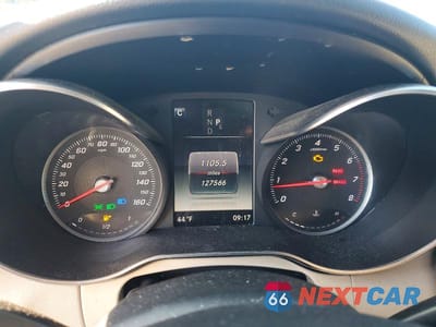 Zdjęcie 9 z 12 samochodu: 2018 MERCEDES-BENZ C 300 4MATIC VIN:WDDWF4KB1JR391225 - miniatura