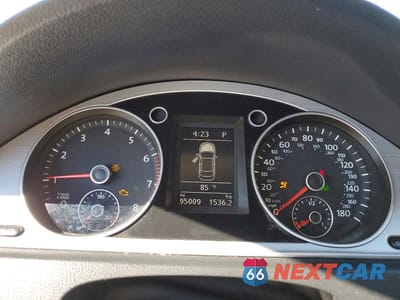 Zdjęcie 9 z 12 samochodu: 2016 VOLKSWAGEN CC BASE VIN:WVWBP7AN1GE513178 - miniatura