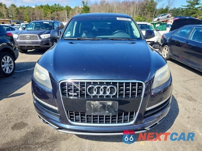 Piąte zdjęcie samochodu w środku: 2011 AUDI Q7 PREMIUM PLUS VIN:WA1LGAFE5BD010000 - miniatura