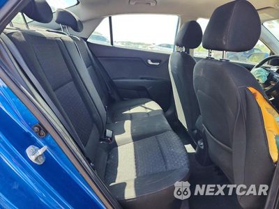 Zdjęcie 10 z 12 samochodu: 2021 KIA RIO S VIN:3KPA24AD8ME406838 - miniatura
