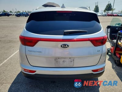 Zdjęcie 6 z 11 samochodu: 2017 KIA SPORTAGE EX VIN:KNDPN3AC0H7243403 - miniatura