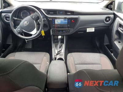 Zdjęcie 8 z 11 samochodu: 2018 TOYOTA COROLLA LE VIN:2T1BURHEXJC099175 - miniatura