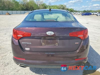 Zdjęcie 6 z 11 samochodu: 2011 KIA OPTIMA LX VIN:KNAGM4A78B5183172 - miniatura