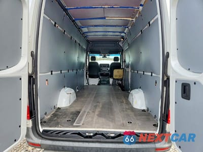 Zdjęcie 10 z 13 samochodu: 2021 MERCEDES BENZ SPRINTER 2500 DELIVERY VAN VIN:W1Y4DCHY8MT047102 - miniatura