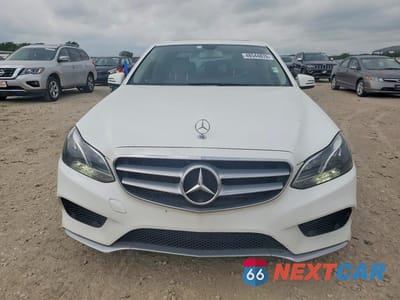 Piąte zdjęcie samochodu w środku: 2014 MERCEDES-BENZ E 350 4MATIC VIN:WDDHF8JBXEA981719 - miniatura