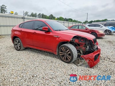 Czwarte zdjęcie samochodu z boku: 2011 BMW X6 M VIN:5YMGZ0C5XBLK14207 - miniatura