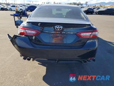 Zdjęcie 6 z 12 samochodu: 2018 TOYOTA CAMRY XSE VIN:4T1B61HK4JU107187 - miniatura
