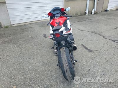 Czwarte zdjęcie samochodu z boku: 2026 YAMAHA YZF890 VIN:JYARNA3E3TA001367 - miniatura